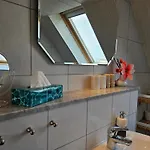 Pfotenglueck Nahe Ostsee Mit Atemberaubender Dachterrasse & Gartenblick