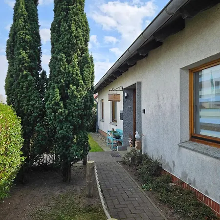 Pfotenglueck Nahe Ostsee Mit Atemberaubender Dachterrasse & Gartenblick *