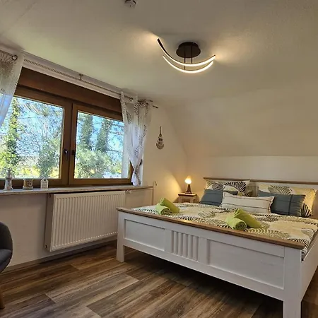 Pfotenglueck Nahe Ostsee Mit Atemberaubender Dachterrasse & Gartenblick *